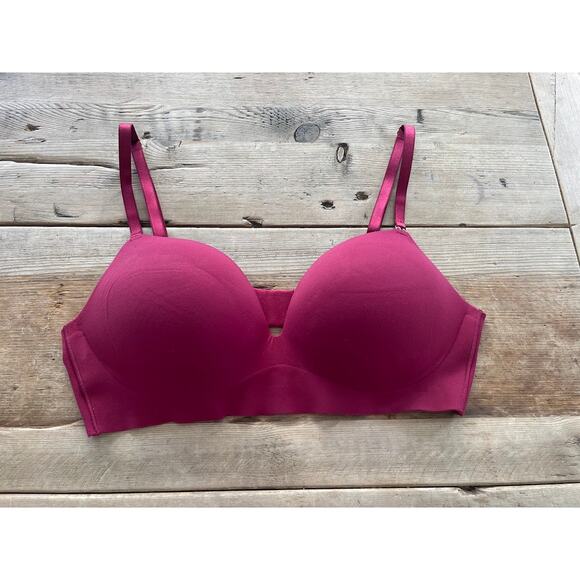 Victoria's Secret Campari Red 32C Dream Angels Wireless Push Up Bra VS - Picture 1 of 2